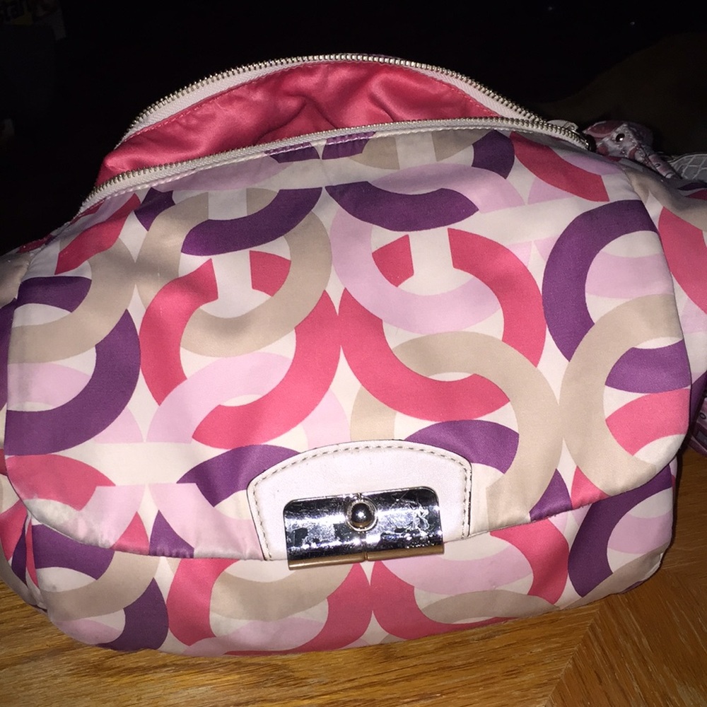 Coach purse - Picture 4 of 4